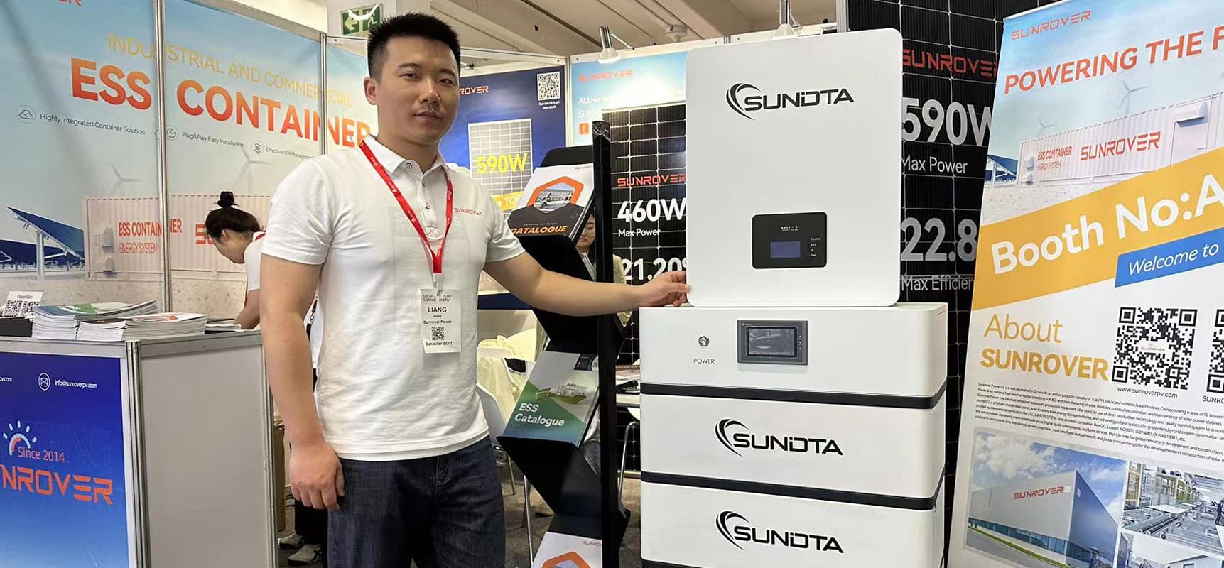 SUNDTA作为SUNROVER子品牌参加南非SOLAR & STORAGE新能源展。